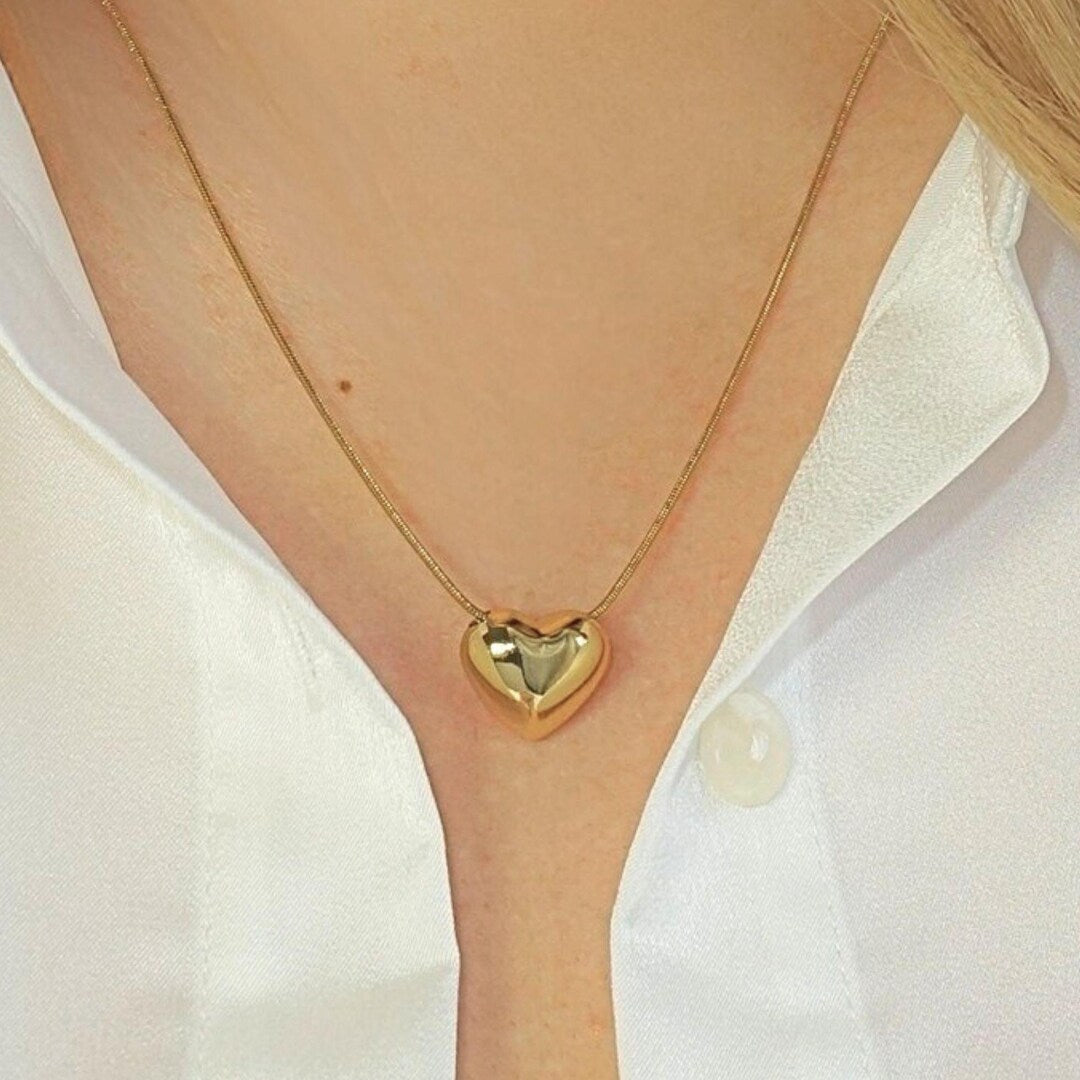 Mini Heart Necklace – Smart, Charming & Stylish