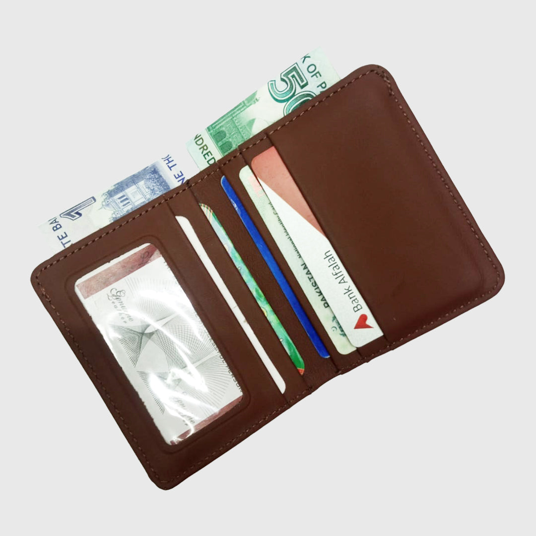 Premium Crocodile Pattern Leather Wallet – With Free Delivery